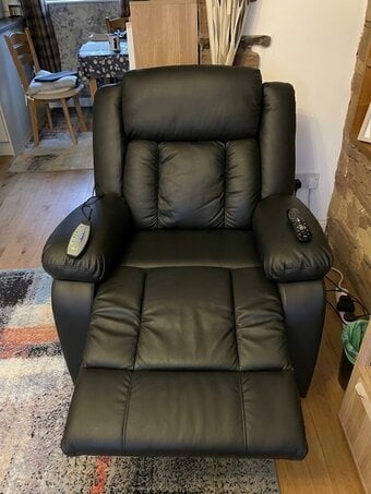 Black PU Leather, Manual Recliner Armchair Leather Sofa !!