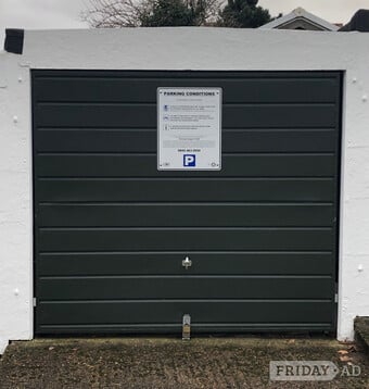 Garage To Let