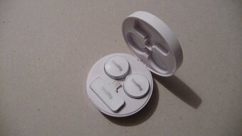Mobile phone  2 mics and 1 receiver 4 audio recording