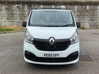 2015 Renault Trafic Business Plus - New Years MOT - No VAT
