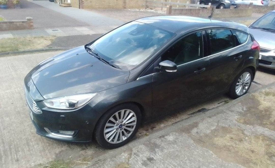 [ berth ]Ford Focus