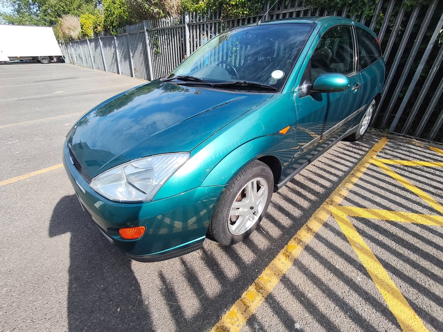 2001 Ford Focus 1.8 36k miles! - Cars