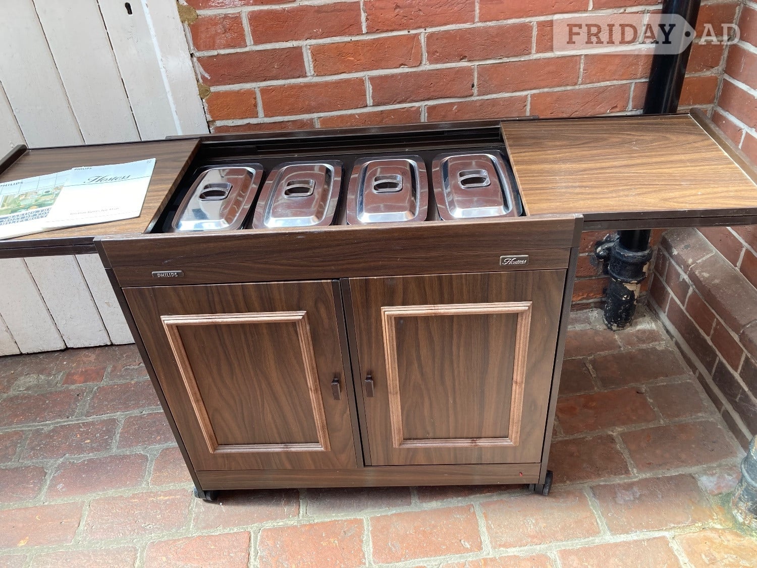 Hostess Trolly Vintage Philips Spotless with plates included