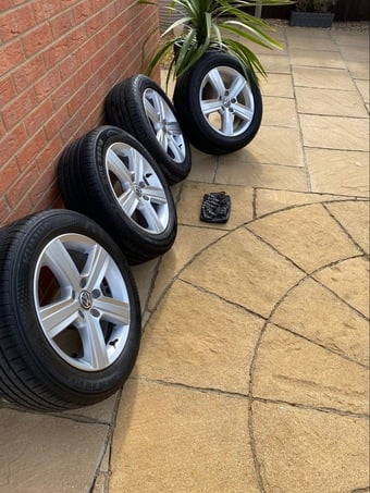Original Vw golf alloy wheels and tyres