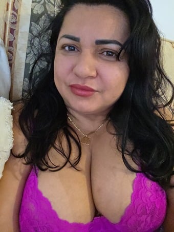 Julie GFE brazilian
