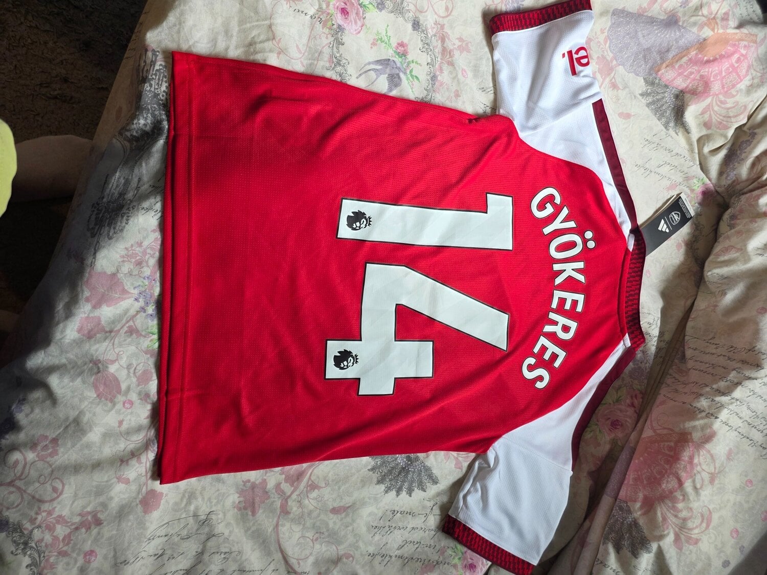 Arsenal Home Shirt with Premier League Badge and Gykores printing