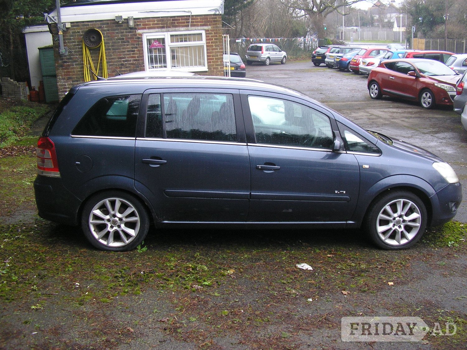 [ berth ]Vauxhall Zafira