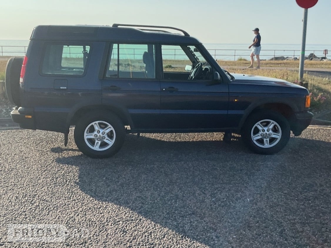Land Rover discovery td5 gs 7 seater manual in Eastbourne