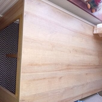 Dinning sold table 