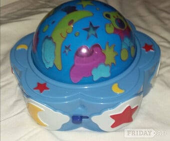 Baby musical night light and projector