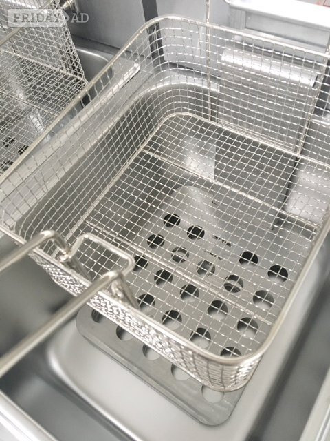   Share Commercial Catering Double Deep Fryer Stainless Steel 10L - Home Appliances in Birmingham