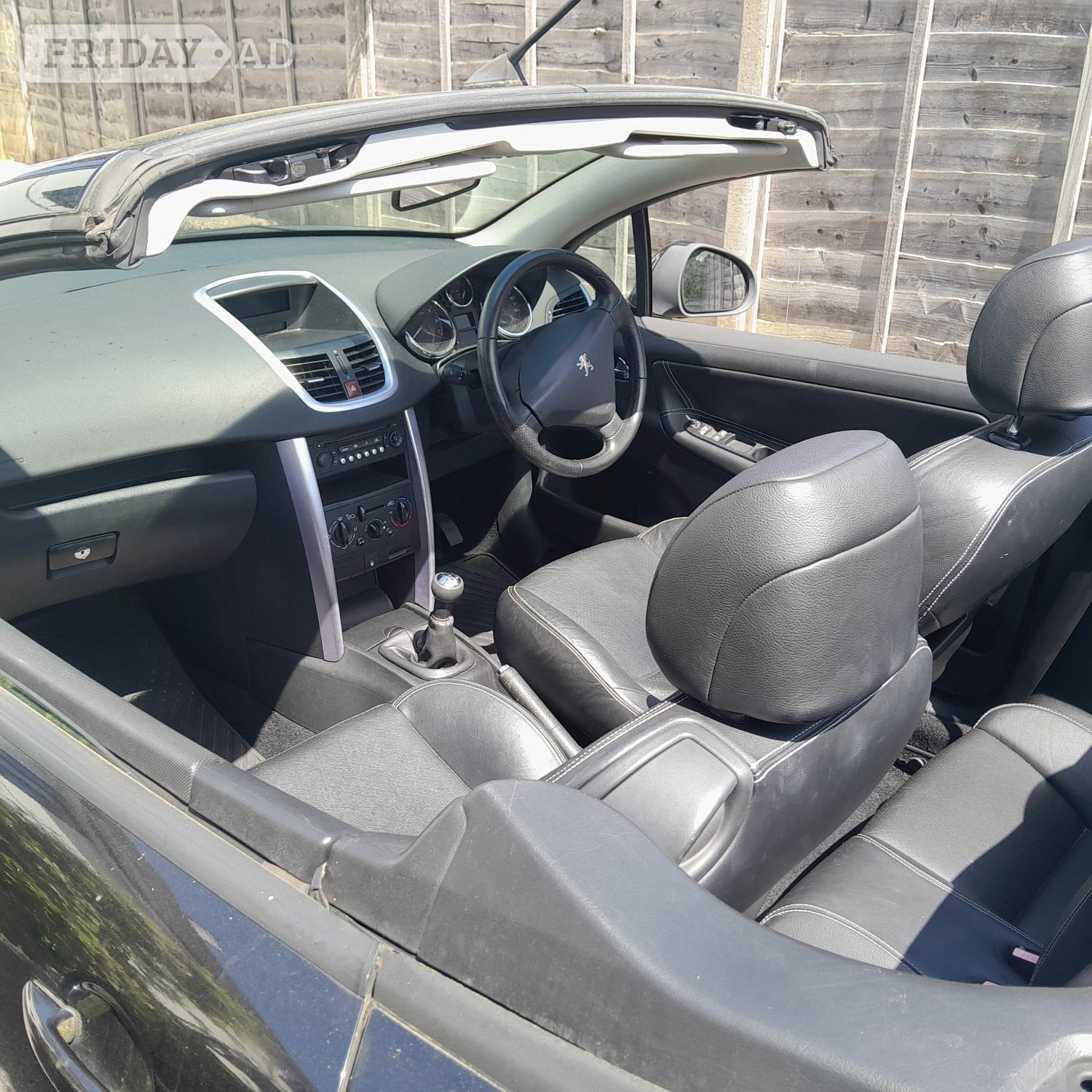 [ berth ]Peugeot 207