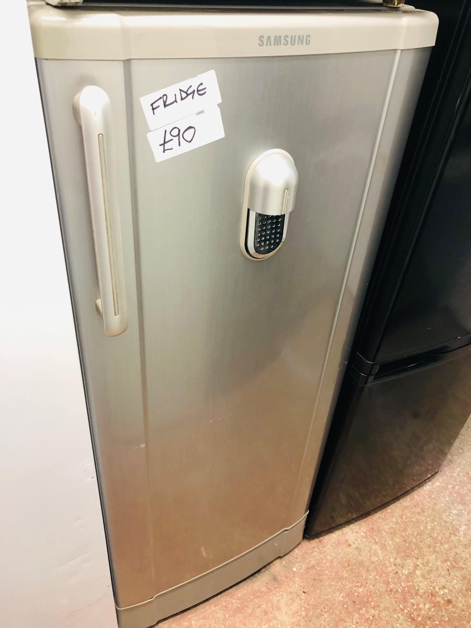 Samsung fridge with ice box and water dispenser . in Daventry
