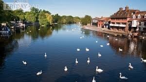 Freehold Luxury UK Residential Mooring Near London | Rent To Buy | RTB | Rent To Own | RTO | Close To Crossrail Train Stations | Camping | Glamping | House Boats | Water Sports | Log Cabins | Pods | Leisure.