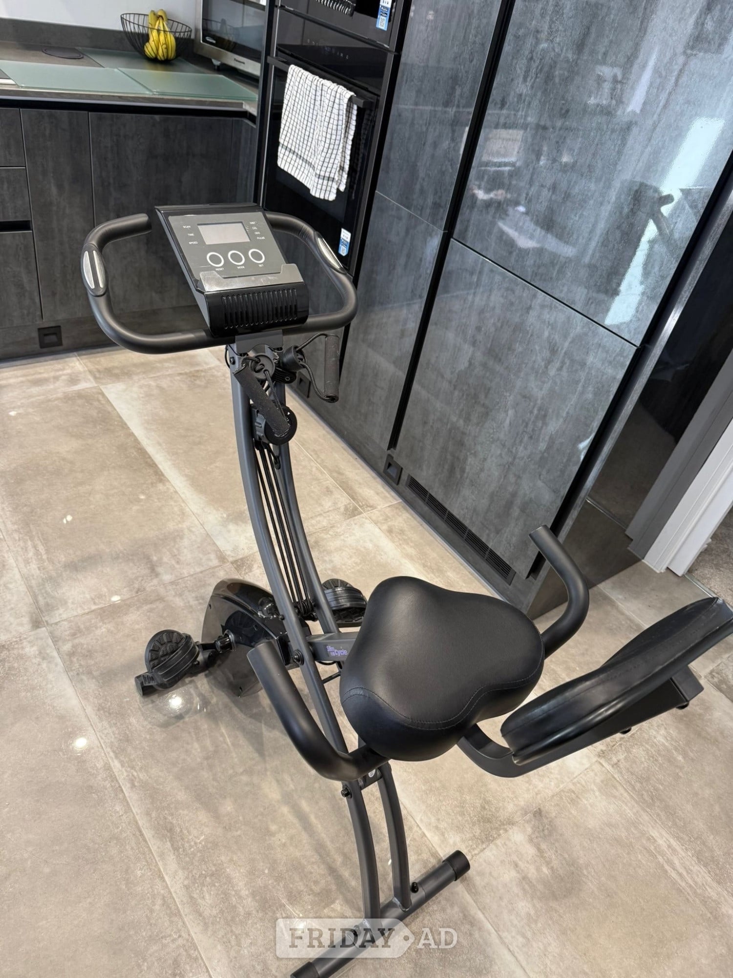 Burgess Hill Foldable exercise bike