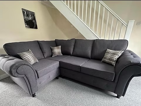 1 CORNER 2 OAKLAND SOFA IN GLENEAGLES CHARCOAL FABRIC