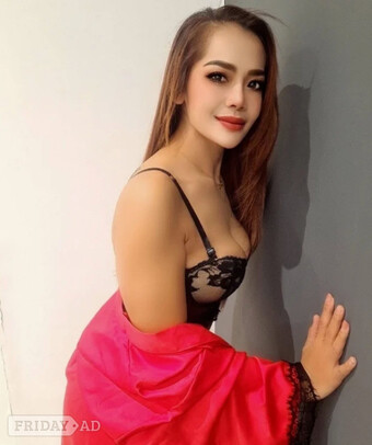 Thai girl, here for escort and massage, best in town 😘