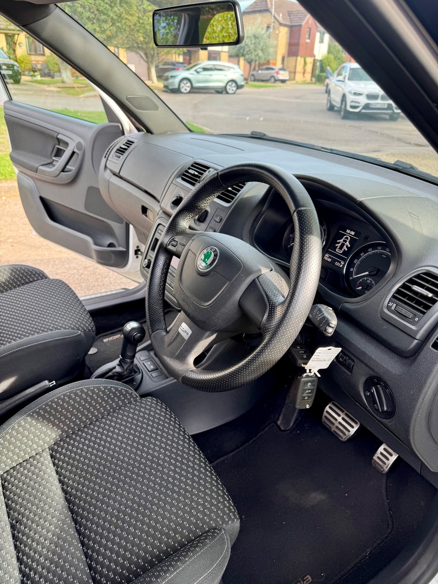 Skoda Fabia VRS - Cars