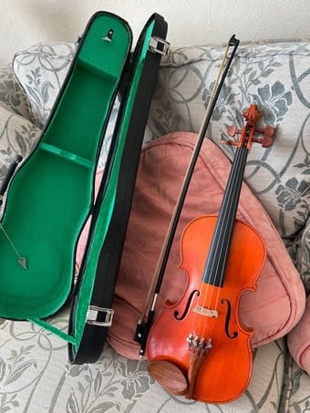 2 x VIOLIN stentor +Case and Bows  x Half Size  59 Pounds EH