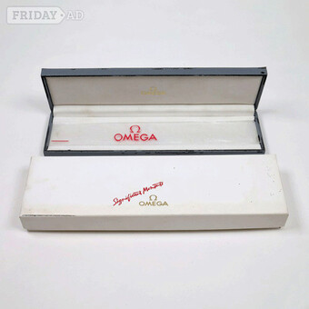 Omega late 1970s-mid 1980s vintage watch box only.