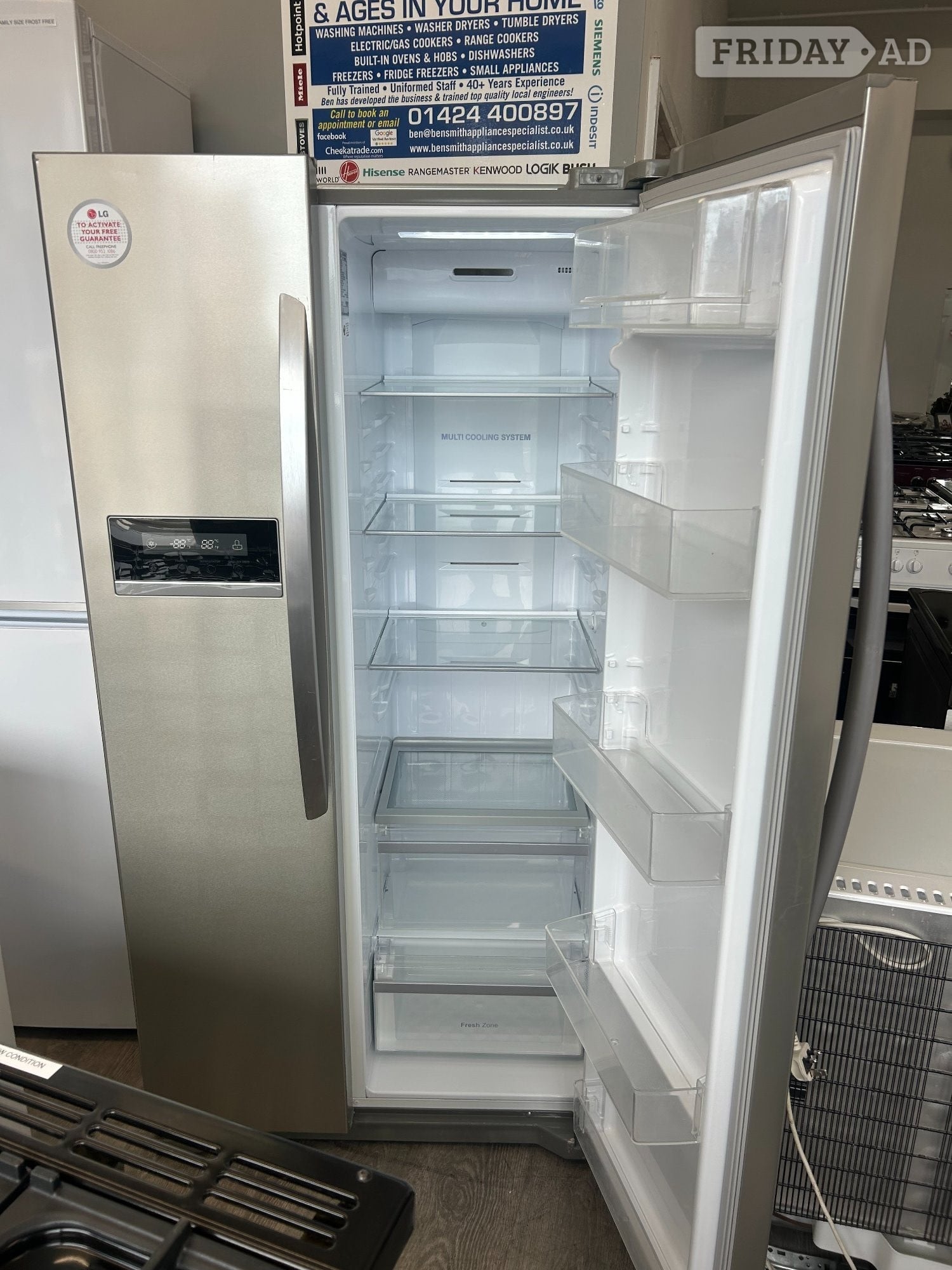 LG AMERICAN FRIDGE/FREEZER