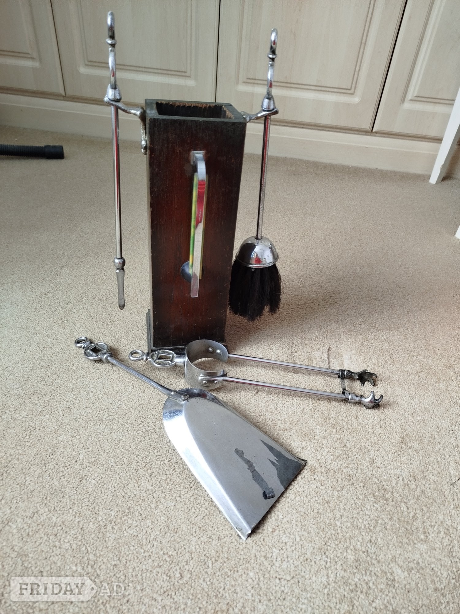 Robertsbridge Antique Fireguard and fireplace Companion Set