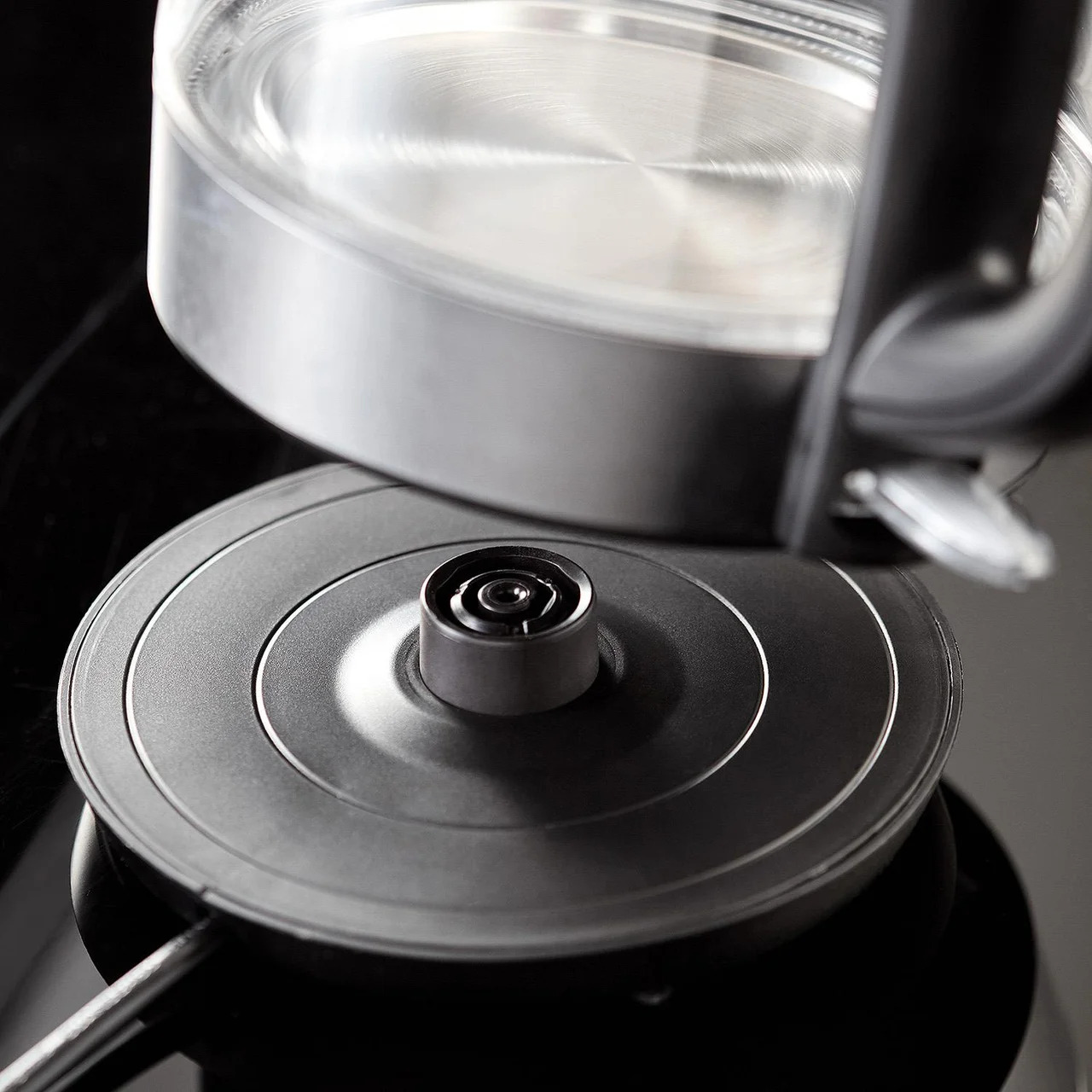 Judge Electricals Glass Kettle, 1.7L - Cookware & Dining