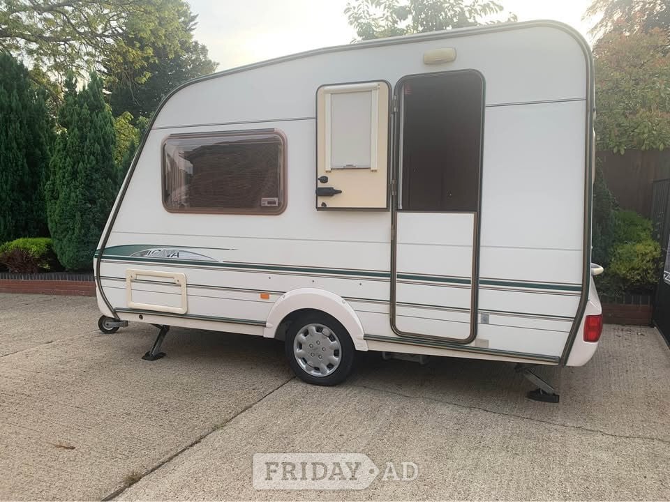 abbey iona 2 berth2003 end kitchen in Reigate