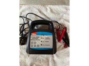 Hilka  Battery Charger