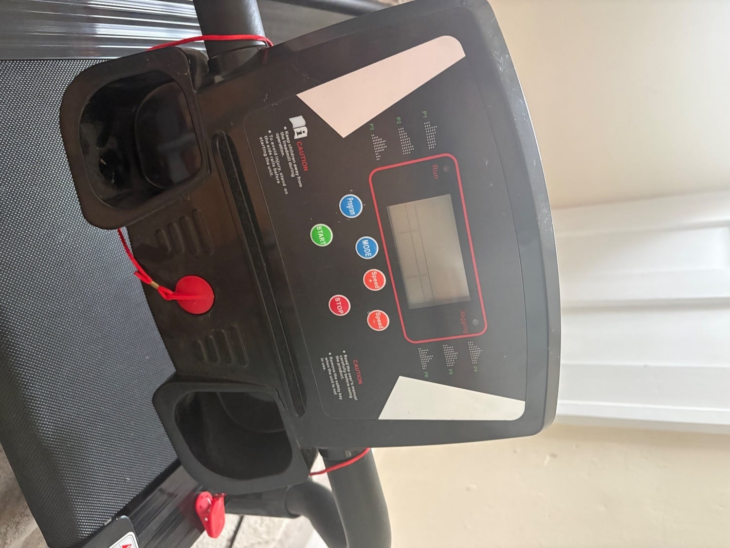 Bath Good  condition Tredmill band new only been 