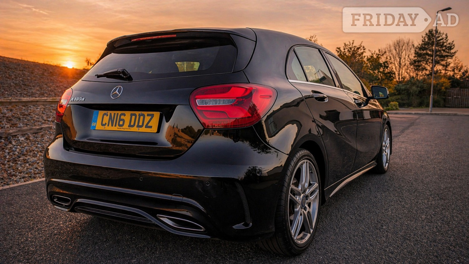 Low mileage, panoramic roof, tan bucket seats, ULEZ, Automatic in Eastbourne
