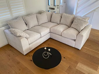 Majestic/Ivory Cream/Beige Corner Modern Comfy Elegant Couch 