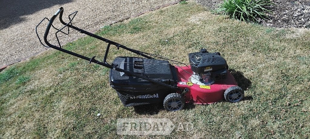 Mountfield SP454 Petrol Lawnmower in Tunbridge Wells