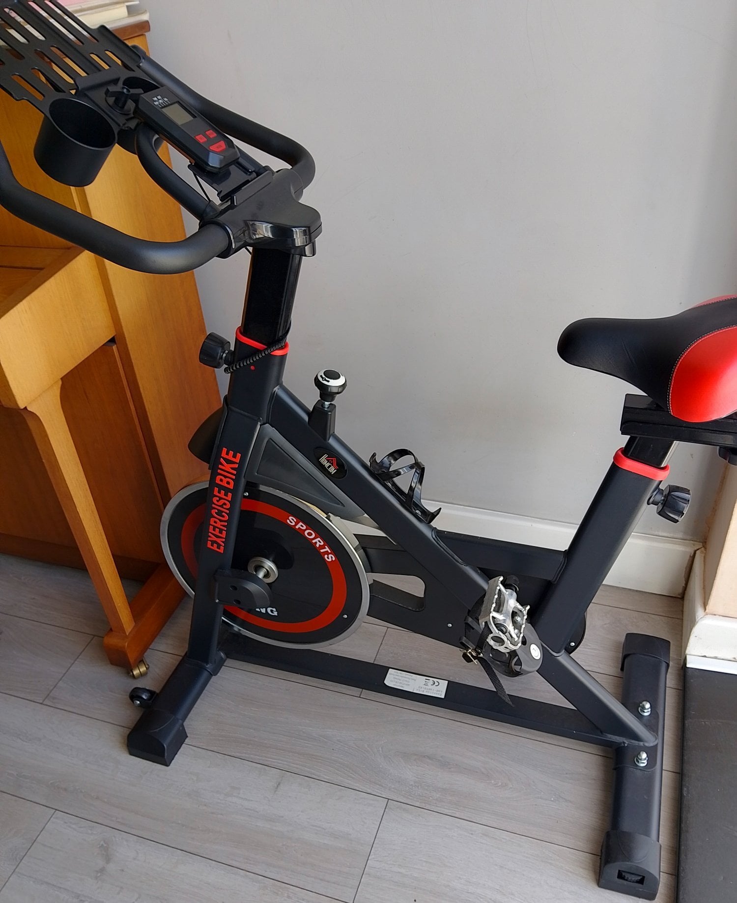 HOMCOM Upright Exercise Bike