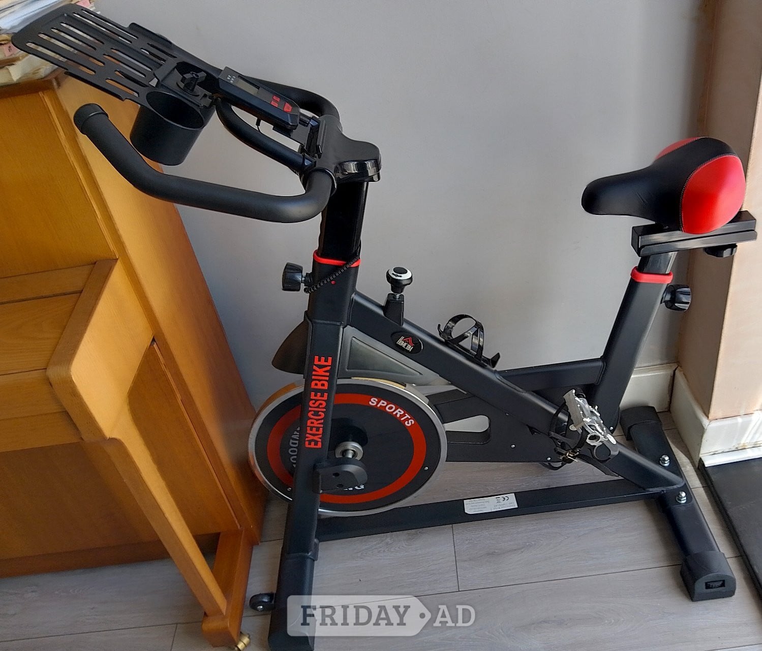 Bromley HOMCOM Upright Exercise Bike