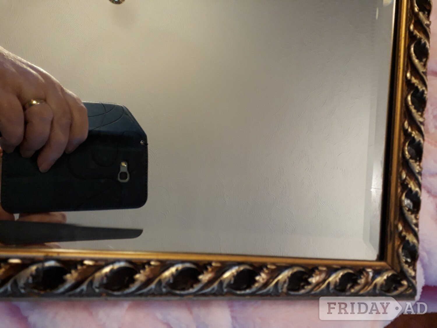 Vintage Heavy framed vintage  mirror 21"x31" 