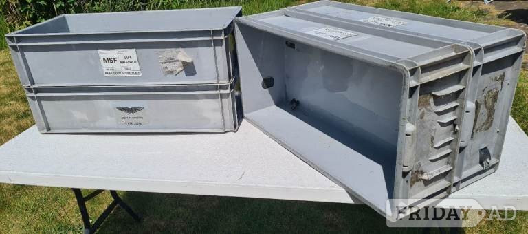 Eastleigh 80x40x20cm SUPER STRONG used plastic storage moving tote boxes 