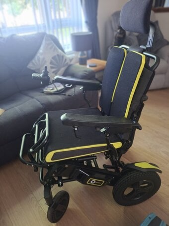 Ultra Comfort Elite Electric Wheelchair