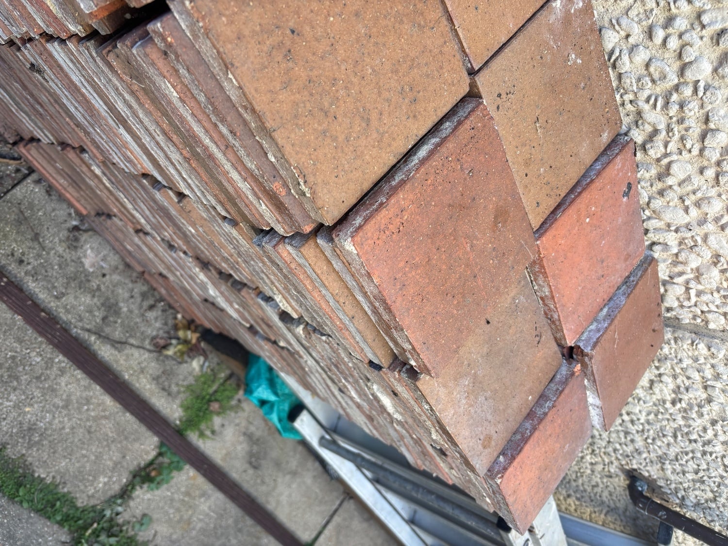 370x Reclaimed Red Quarry Tiles 6x6" (150x150mm) - Victorian ter