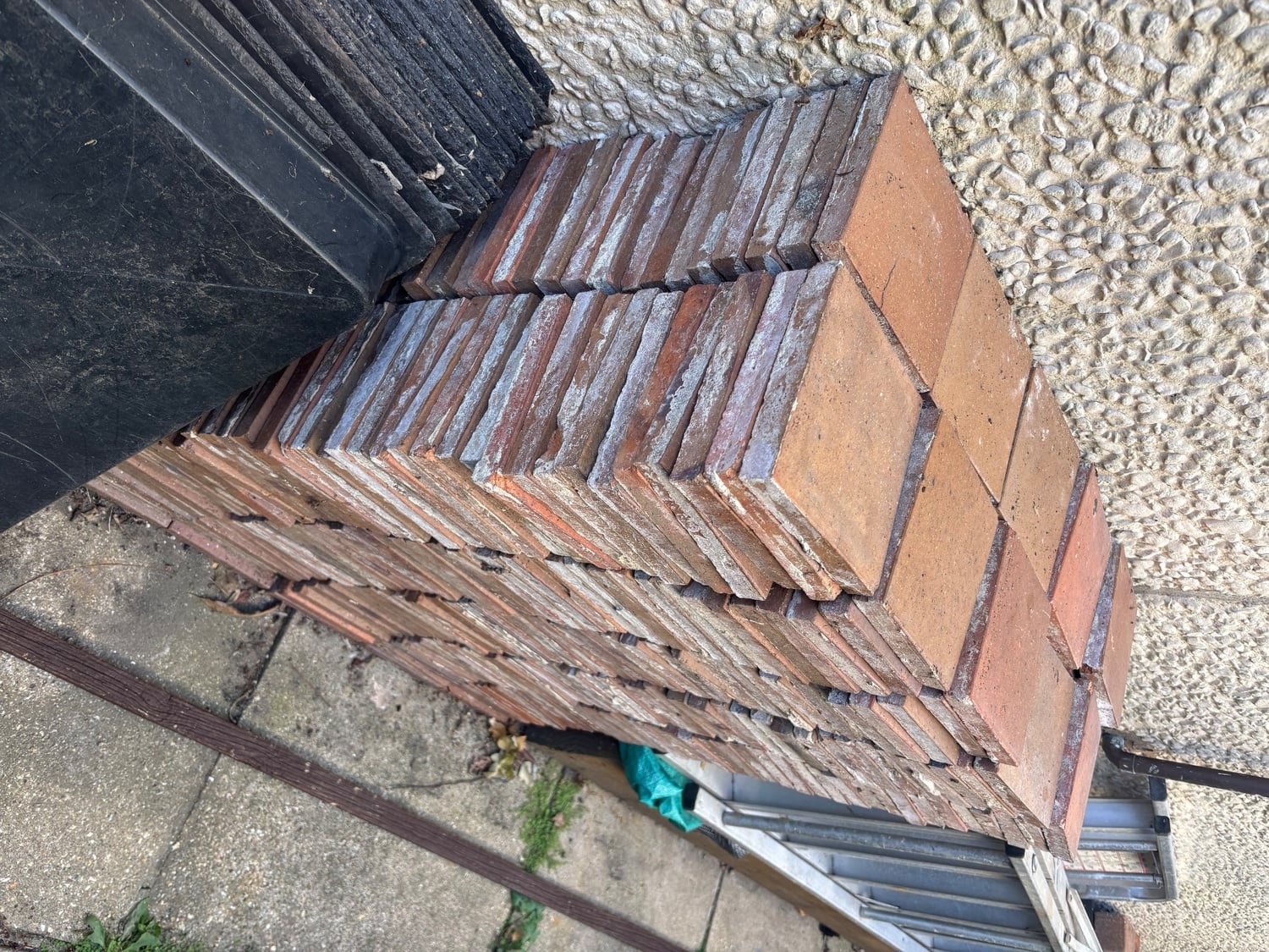 Southampton 370x Reclaimed Red Quarry Tiles 6x6" (150x150mm) - Victorian ter