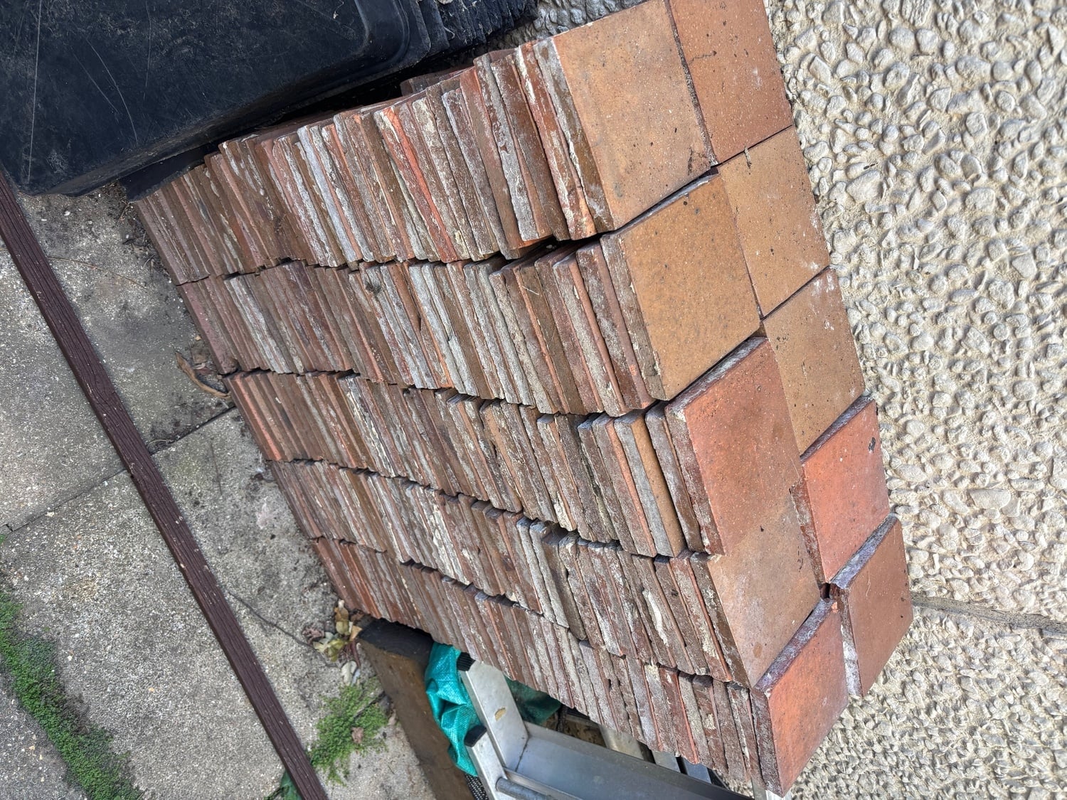 370x Reclaimed Red Quarry Tiles 6x6" (150x150mm) - Victorian ter - DIY in Southampton