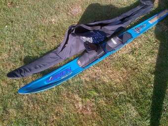 Obrien comp series single water ski