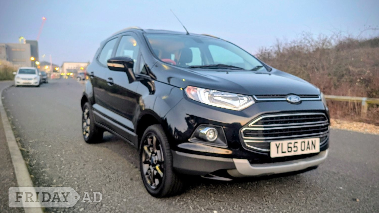 [ berth ]Ford Ecosport
