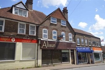 A first floor flat to rent