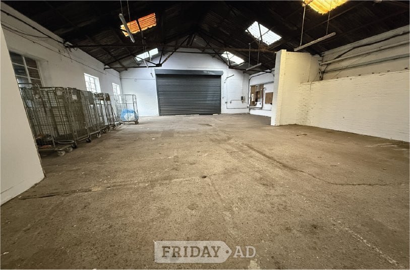 Burgess Hill Industrial Unit to Rent in Burgess Hill Close To Town Centre