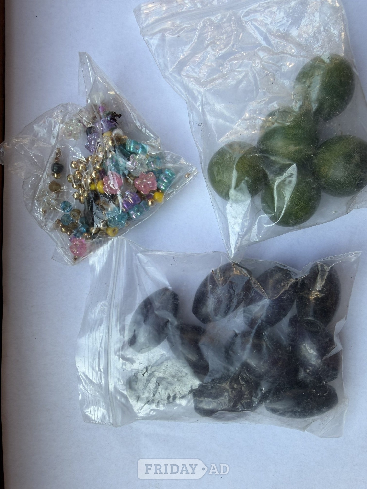 3 packets of beads - Hobbies & Leisure