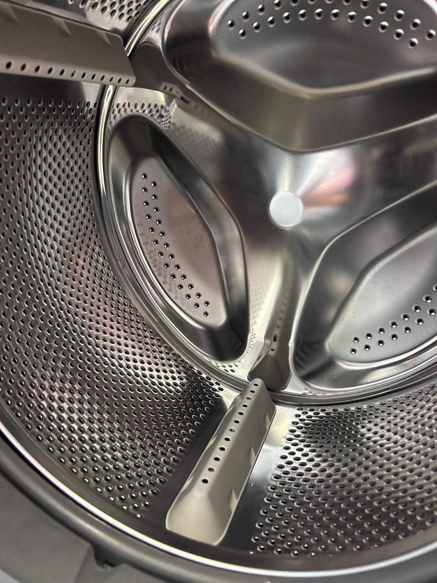 St. Leonards-On-Sea HOTPOINT 7KG WASHING MACHINE 