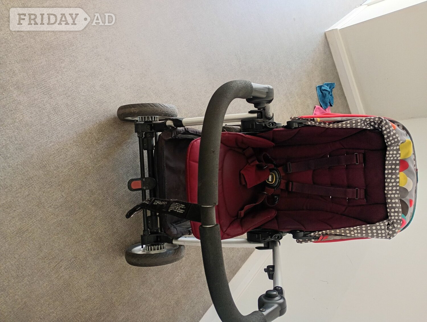 Mamas and Papas buggy with cot car seat and extras, 