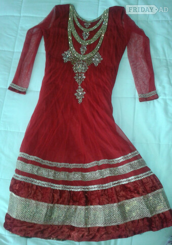 Regal Red & Gold Wedding Masterpiece – Size Medium (FREE VEIL)