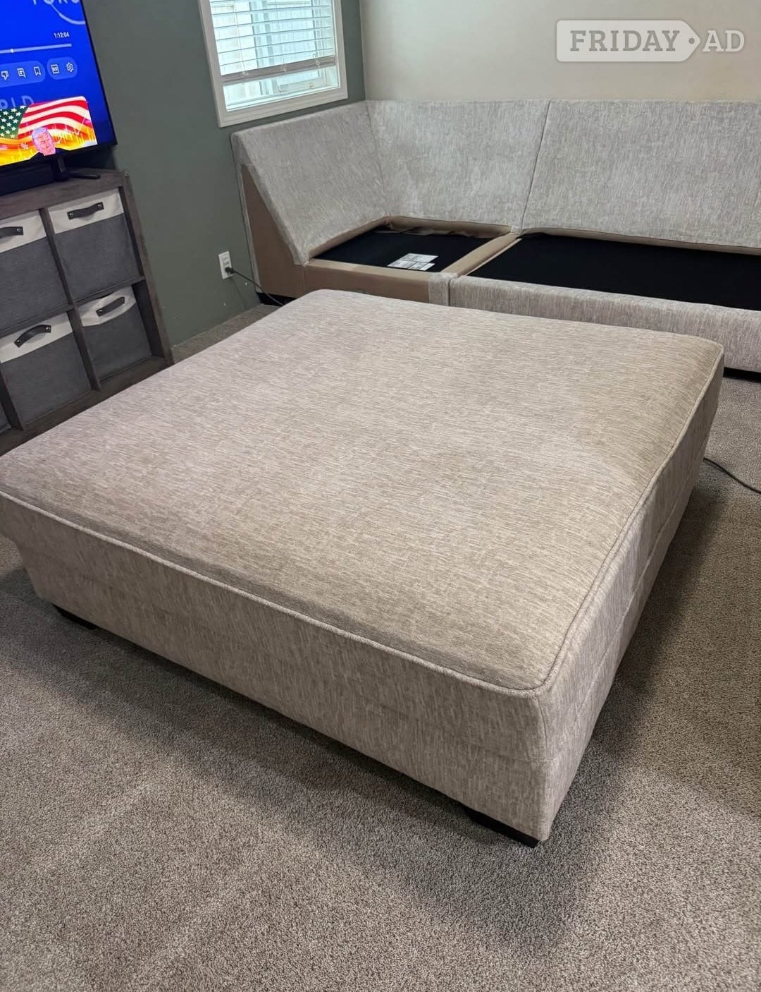Beautiful Sectional couch  - Furniture in Aberdeen